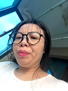 chick-888's cam snapshot