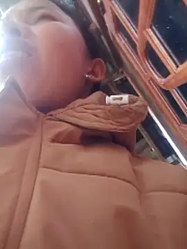 TRIEUTRIEU20's cam snapshot