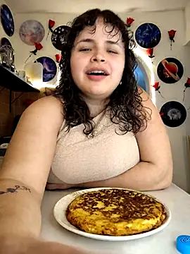 SeleneLuminari8 live sex cam