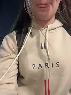 Honey_noir's cam snapshot