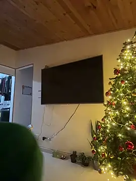 Kitty_yukimura live sex cam