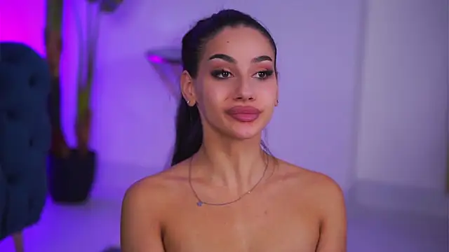 NinaSolenne's cam snapshot