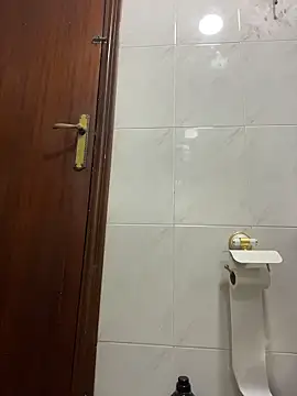 Littlebunny21 live sex cam