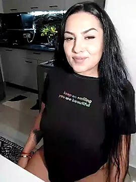 hot-babygirl's cam snapshot