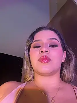 itsdanividarte's cam snapshot