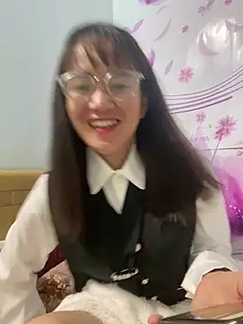 TranOanh999's cam snapshot