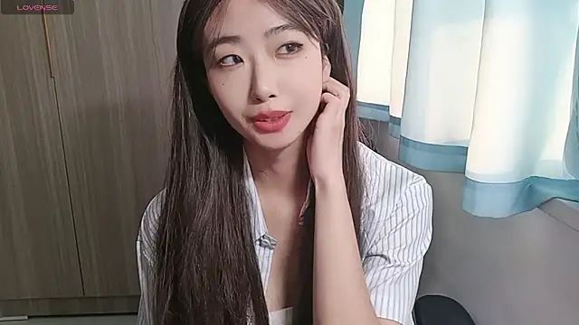 Yyoo-99's cam snapshot