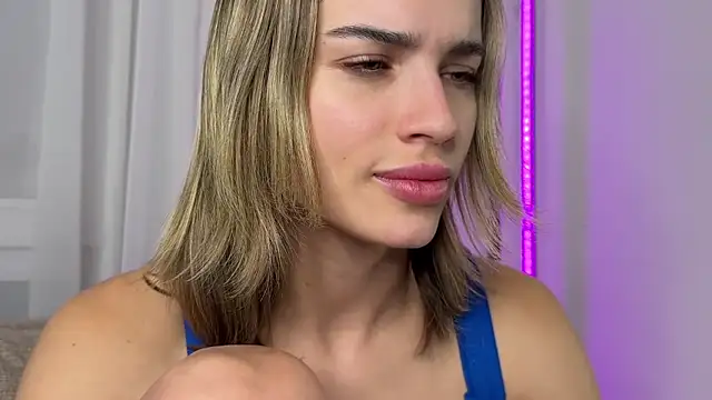 JodyBlow's cam snapshot