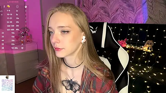 EvaPeace's cam snapshot