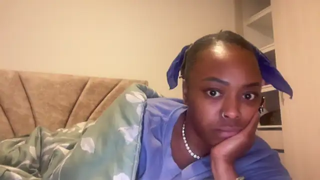 ChocolateCakeQueen's cam snapshot