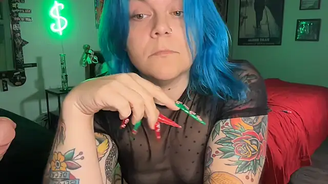 CherryBombBomb's cam snapshot