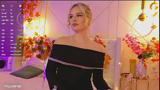 EllyLinn's cam snapshot