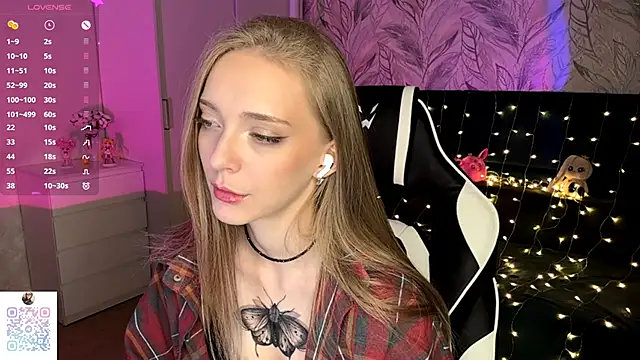 EvaPeace's cam snapshot