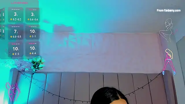 MollyBigBoobs12's cam snapshot