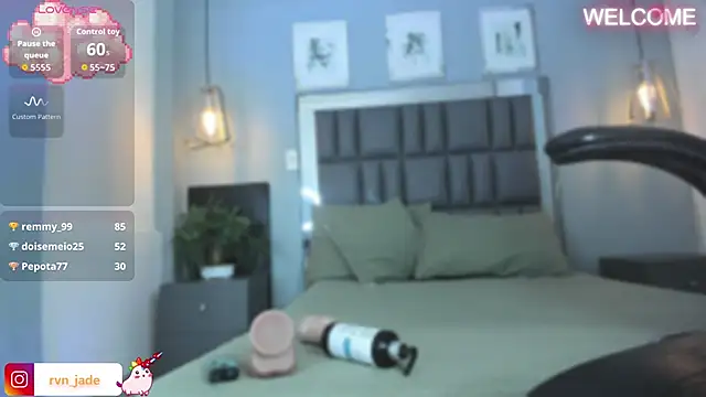 Raven_jade_ live sex cam