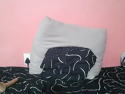 MatureGoddess_'s cam snapshot