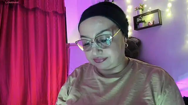 Gia_Nahomi's cam snapshot