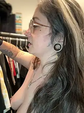 Alix_Valentine's cam snapshot