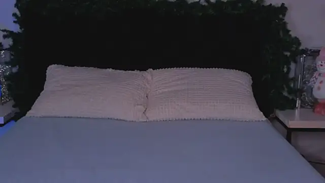 Loona_Eclipse's cam snapshot