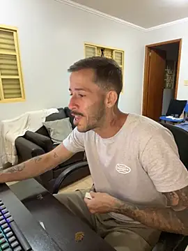 Lucasjandre live sex cam