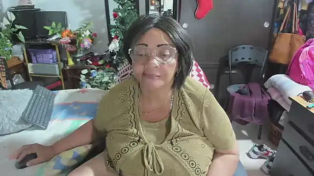 Mrs_mommy_'s cam snapshot