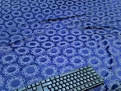 pradapussycat's cam snapshot