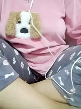 Soraya's cam snapshot