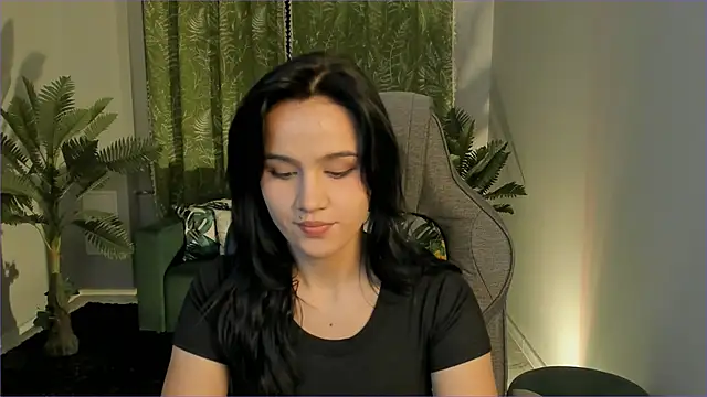 MonicaFarmer's cam snapshot