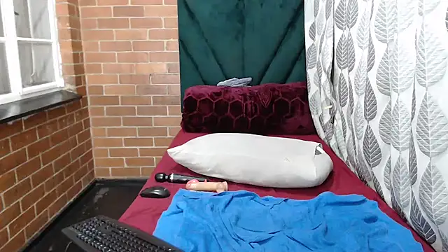 Didienana's cam snapshot