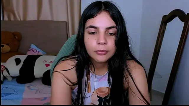 _elenna live sex cam