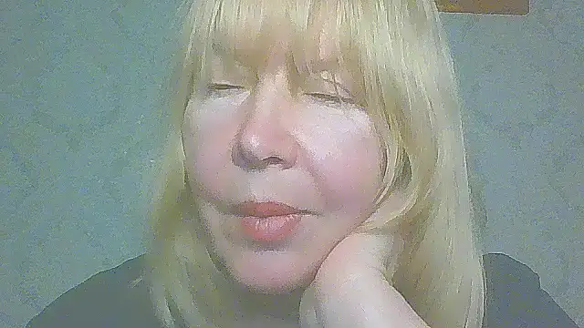 OlgaShine's cam snapshot