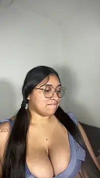 Soysofiarodrigu live sex cam