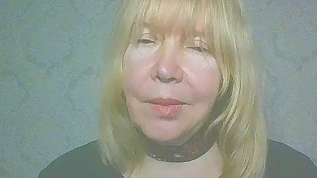 OlgaShine's cam snapshot