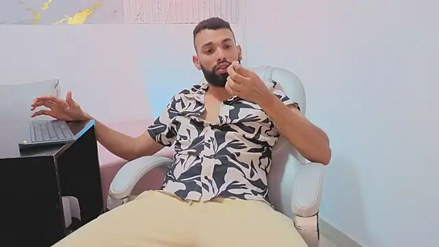 onlymen2025 live sex cam