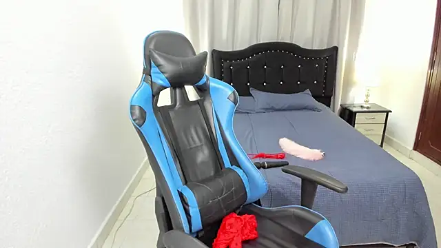 Antonella_heinz live sex cam