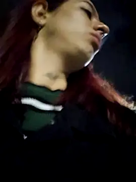 Molly-_- live sex cam