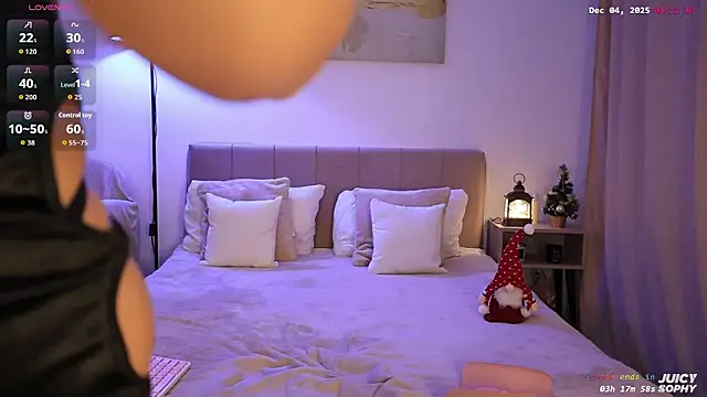 Juicy_Sophy's cam snapshot