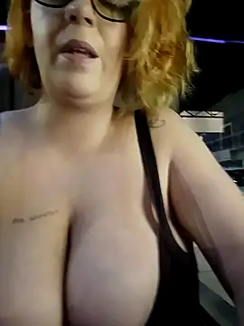 Escarlate4you_ live sex cam