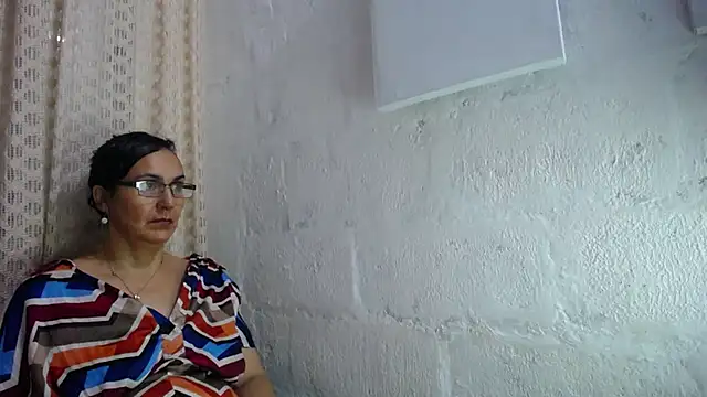 gabbyparker_'s cam snapshot