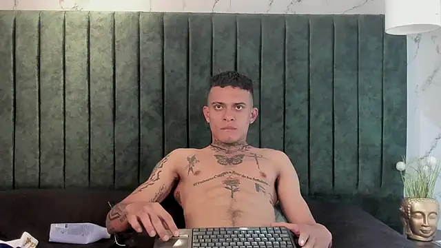 MrJustin_ live sex cam