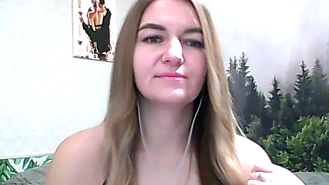 CandyOLimeX's cam snapshot