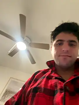 elwhite1996 live sex cam