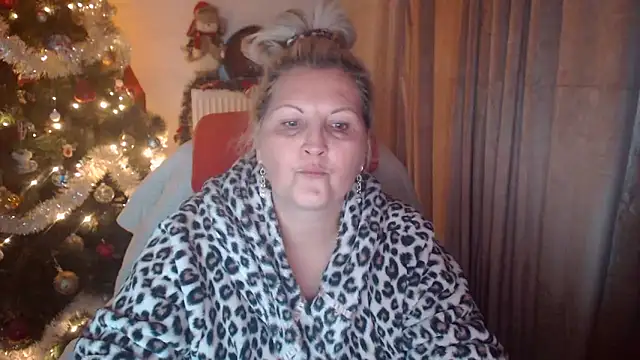 Divineblond's cam snapshot