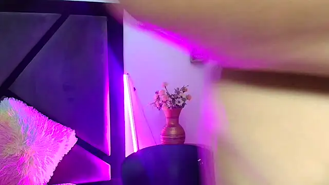 GabrielaDurann's cam snapshot