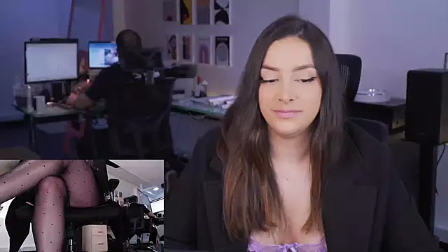 _KimberlyClars_'s cam snapshot