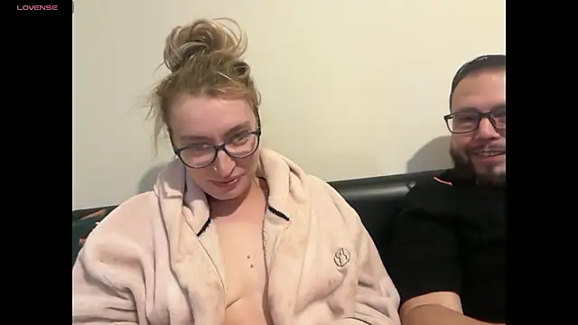 harleyblair's cam snapshot