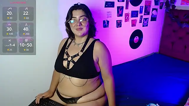 Roxy_f_w's cam snapshot