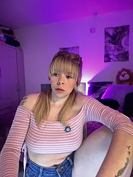 carolina16love's cam snapshot