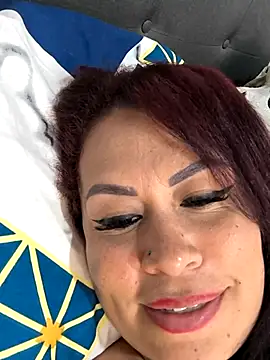 Natasha_mommy's cam snapshot