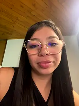 Maddy_Piink's cam snapshot